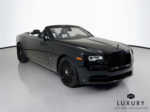 Used 2018 Rolls-Royce Dawn RWD image 3
