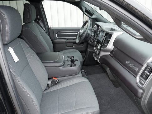 Used 2024 RAM 2500 Big Horn w/ Night Edition image 27