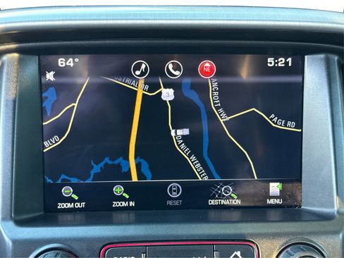 Used 2015 GMC Canyon SLT image 25