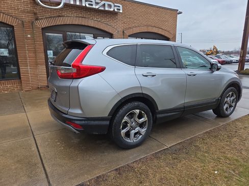 Used 2018 Honda CR-V EX image 3