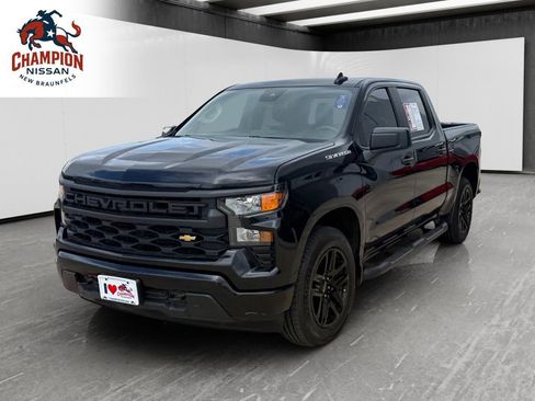 Used 2024 Chevrolet Silverado 1500 Custom RWD image 1