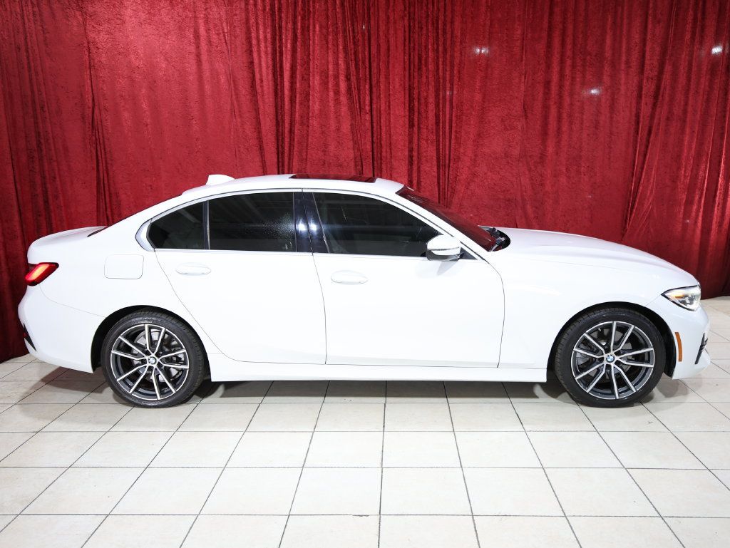Used 2020 BMW 330i Sedan w/ Convenience Package RWD image 8