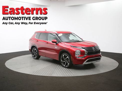 Used 2023 Mitsubishi Outlander SEL image 49