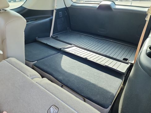 Used 2018 Nissan Armada SL w/ Premium Package image 13