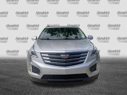 Used 2018 Cadillac XT5 Premium Luxury FWD image 3
