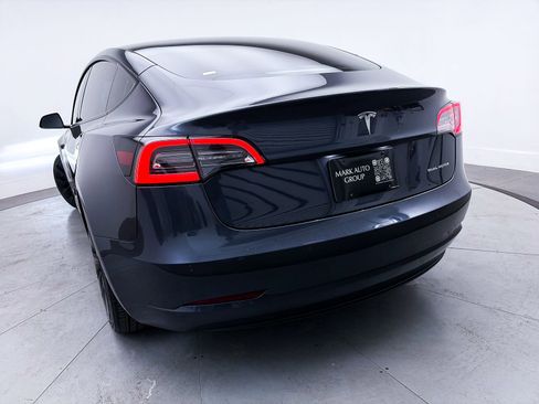 Used 2022 Tesla Model 3 Long Range image 8