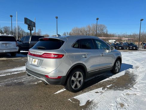 Used 2017 Lincoln MKC Premiere image 5