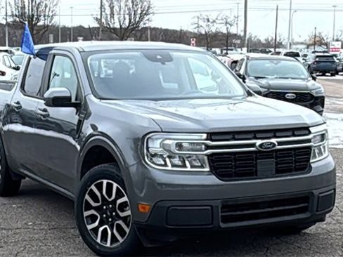 Certified 2022 Ford Maverick Lariat w/ Lariat Luxury Package image 2