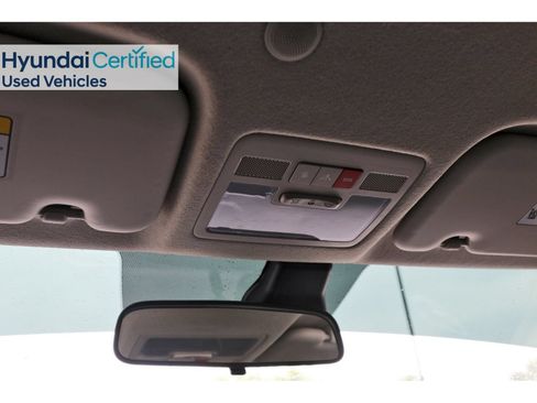 Certified 2024 Hyundai Venue Limited FWD image 24