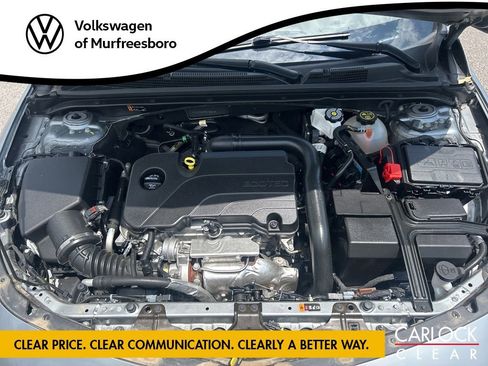 Used 2024 Chevrolet Malibu LT FWD image 12