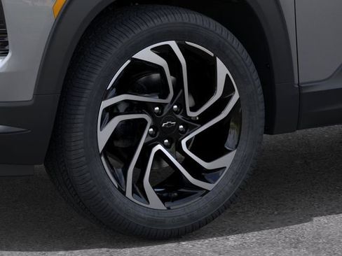 New 2026 Chevrolet TrailBlazer RS w/ Convenience Package FWD image 9