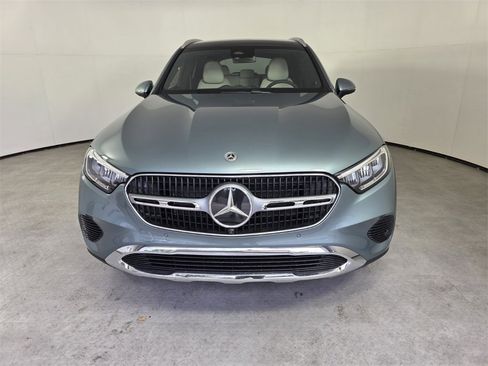 New 2026 Mercedes-Benz GLC 300 image 2