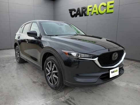 Used 2018 MAZDA CX-5 Touring w/ Preferred Equipment Package AWD/4WD image 4