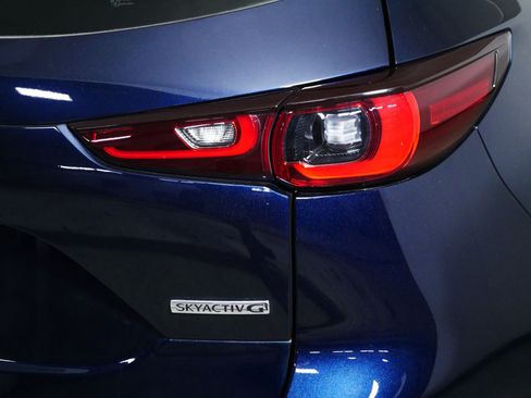 Used 2023 MAZDA CX-5 AWD 2.5 S w/ Premium Package image 17