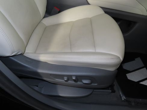 Used 2020 Cadillac XT6 Premium Luxury image 37