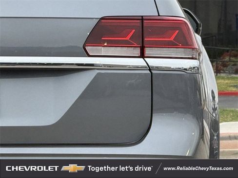 Used 2022 Volkswagen Atlas SE image 9