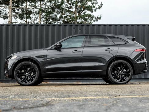 New 2026 Jaguar F-PACE R-Dynamic S image 3