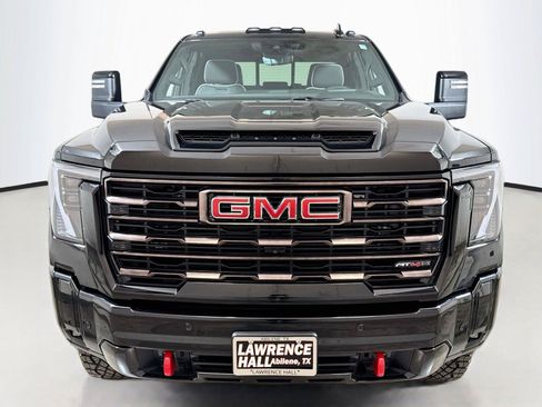 Certified 2026 GMC Sierra 2500 AT4X AWD/4WD image 2