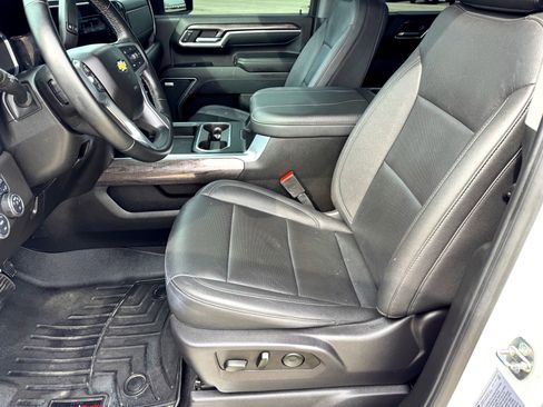 Used 2024 Chevrolet Silverado 2500 LTZ w/ LTZ Plus Package image 12