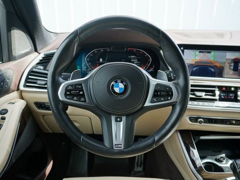 Used 2019 BMW X5 xDrive50i w/ M Sport Package image 16