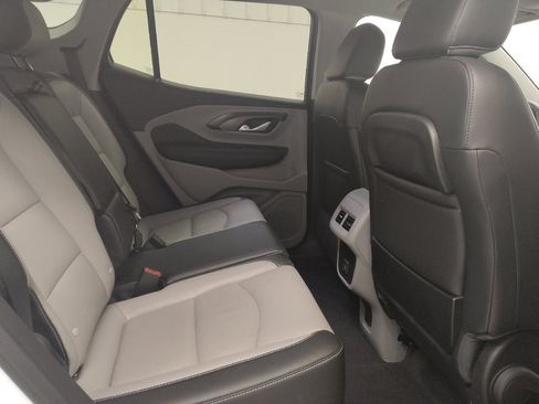 Used 2023 GMC Terrain SLT w/ Tech Package AWD/4WD image 19