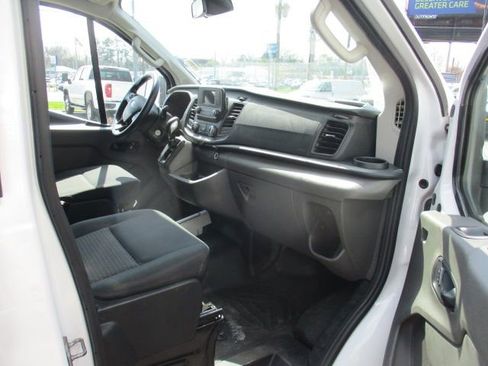 Used 2024 Ford Transit 250 Low Roof w/ Exterior Upgrade Package image 4
