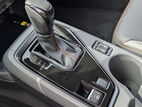 New 2026 Subaru Crosstrek 2.5i Limited AWD/4WD image 9
