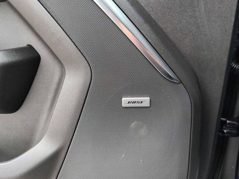 Used 2024 GMC Yukon XL Denali image 33