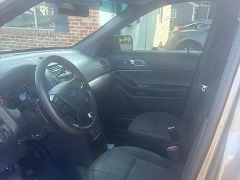 Used 2016 Ford Explorer 4WD Police Interceptor image 5