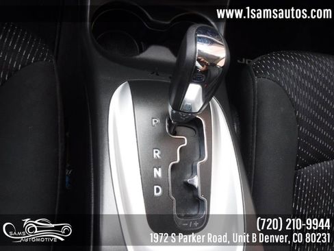 Used 2017 Dodge Journey SE image 10