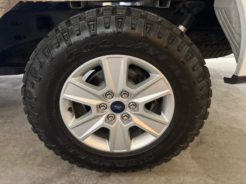 Used 2019 Ford F150 XLT w/ Equipment Group 301A Mid image 14