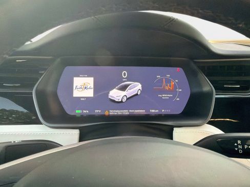 Used 2020 Tesla Model X Long Range AWD/4WD image 24
