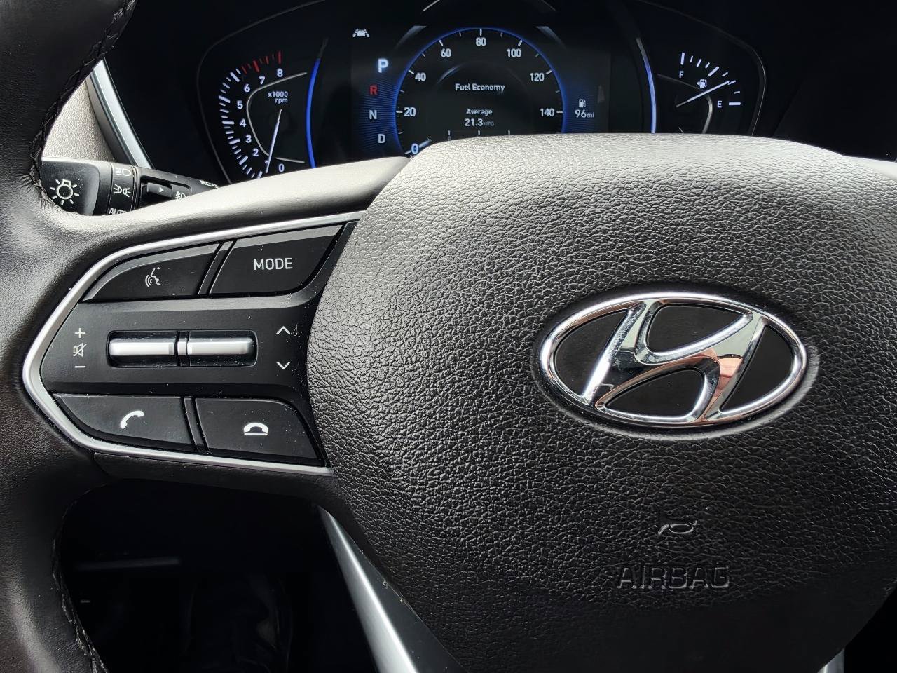 Used 2020 Hyundai Santa Fe Limited w/ Cargo Package AWD/4WD image 32