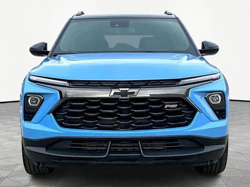 Used 2024 Chevrolet TrailBlazer RS image 3