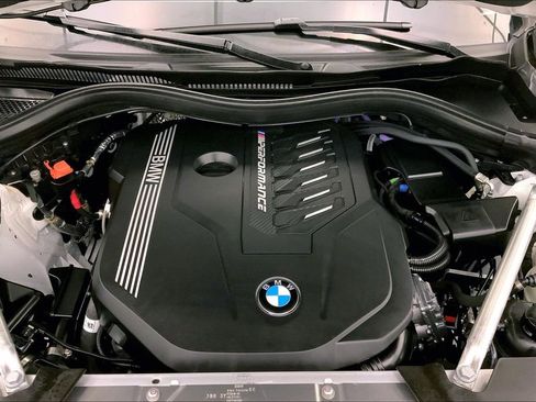 Used 2024 BMW X3 M40i w/ Premium Package image 9