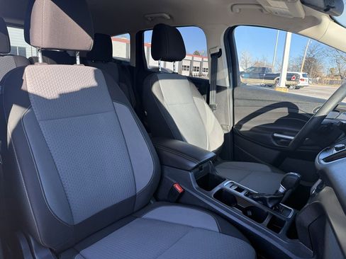 Used 2017 Ford Escape SE w/ Equipment Group 201A image 15