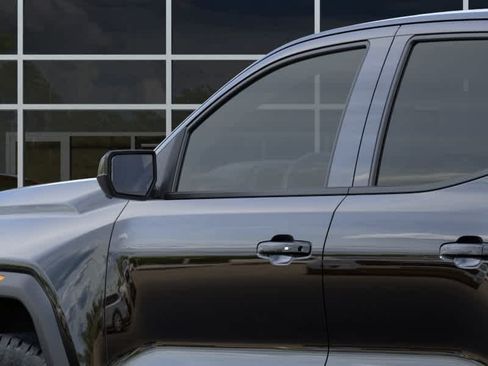 New 2026 GMC Canyon AT4 w/ Technology Plus Package AWD/4WD image 12