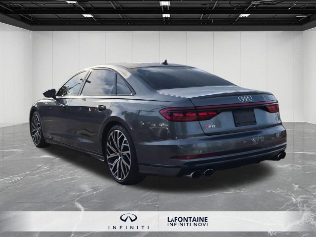 Used 2021 Audi S8 L w/ S8 Executive Package AWD/4WD image 3