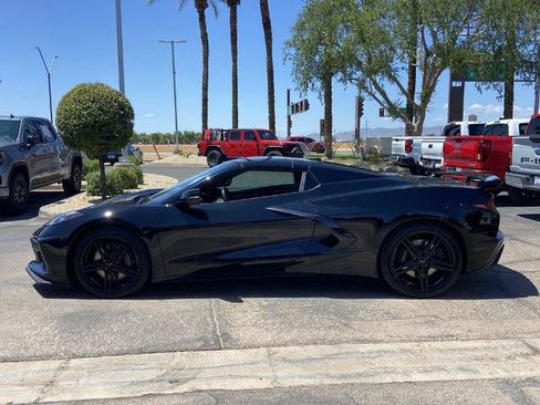 Used 2026 Chevrolet Corvette Stingray Convertible w/ Z51 Performance Package RWD image 4