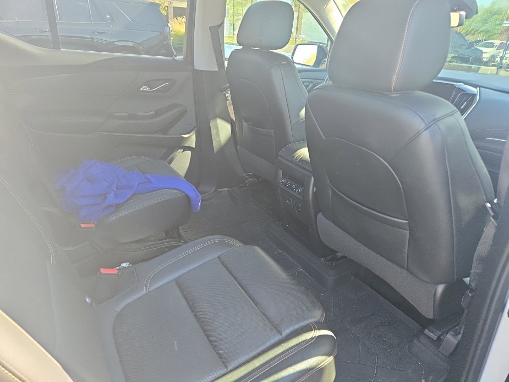 Used 2018 Chevrolet Traverse Premier w/ Redline Edition AWD/4WD image 4