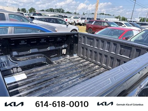 Used 2023 Chevrolet Colorado Z71 w/ Z71 Convenience Package 2 AWD/4WD image 11