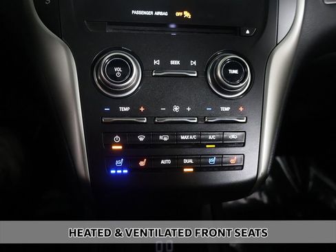 Used 2017 Lincoln MKC Reserve image 7