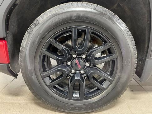 Used 2024 GMC Sierra 1500 Elevation AWD/4WD image 7
