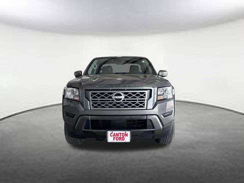 Used 2022 Nissan Frontier SV w/ Technology Package image 8