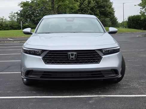 Certified 2025 Honda Accord LX image 13