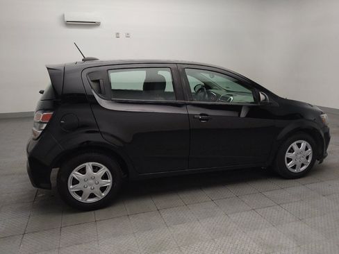 Used 2020 Chevrolet Sonic LT FWD image 10