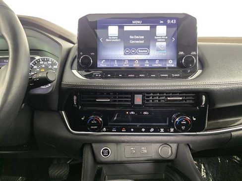 Used 2023 Nissan Rogue SL w/ SL Premium Package image 33