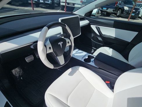 Used 2021 Tesla Model 3 Performance AWD/4WD image 10