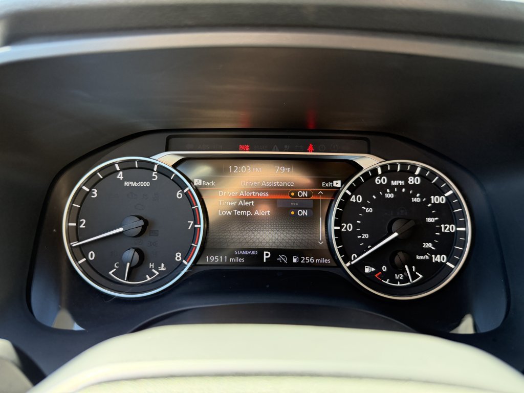 Used 2025 Nissan Rogue SV FWD image 21