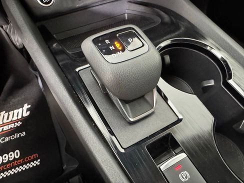Used 2023 Nissan Rogue S FWD image 29